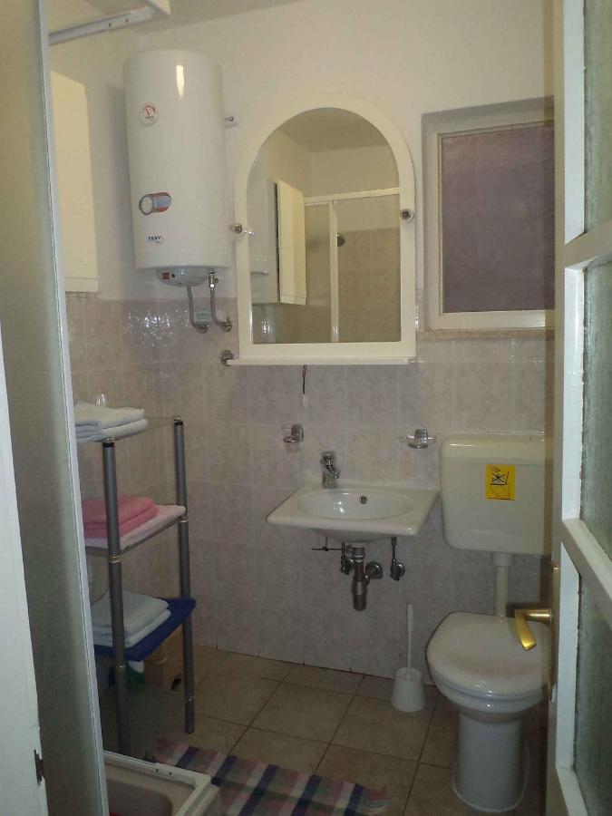 Apartment Starigrad/Senj 1 ستاريغراد المظهر الخارجي الصورة